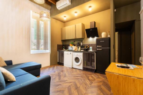 LE BOUDOIR AP4417 By Riviera Holiday Homes